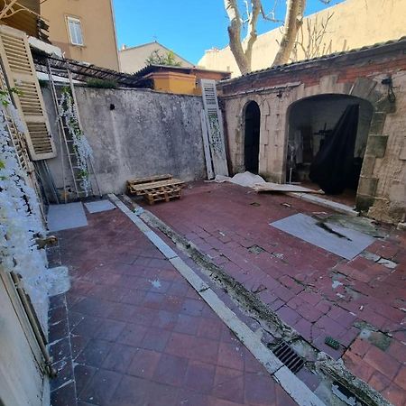 Ferienwohnung L'Antre Du Dragon Marseilles Exterior foto